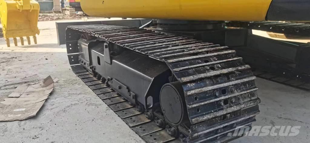 Komatsu 56-7 Верижен екскаватор