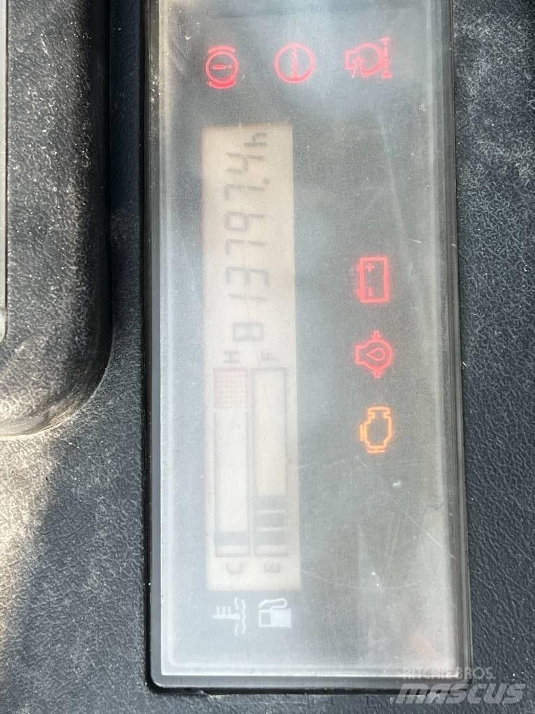 Toyota 52-8 FDF 30 Дизелови камиони