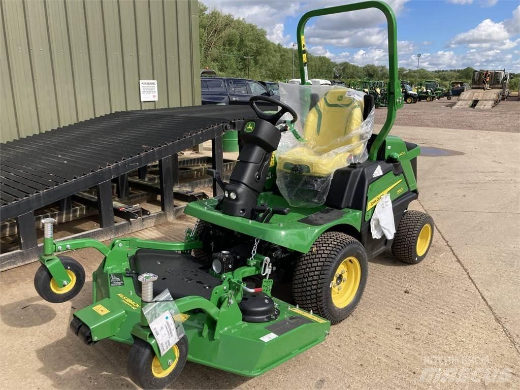 John Deere 1550 Тракторни косачки