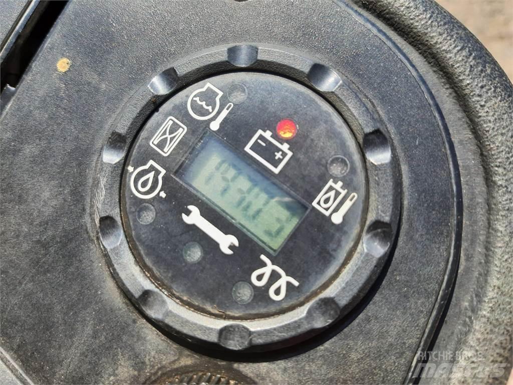 John Deere 2500EH Бутащи се косачки