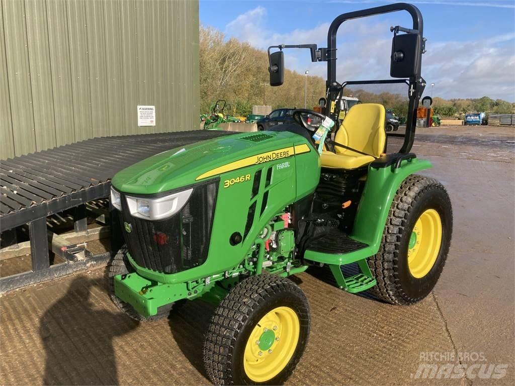 John Deere 3046R Компактни трактори
