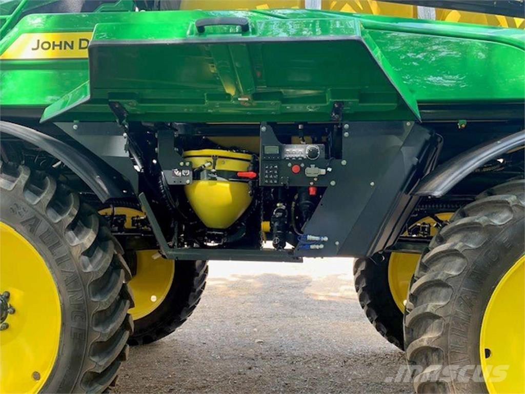 John Deere 340M Самоходни пръскачки

