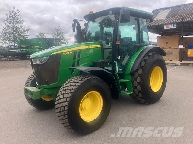 John Deere 5085M Трактори