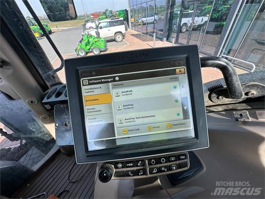 John Deere 6155R Трактори