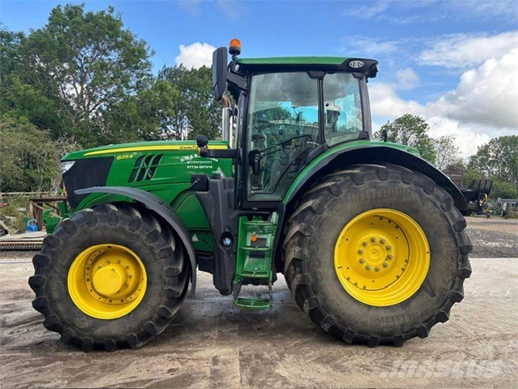 John Deere 6215R Трактори