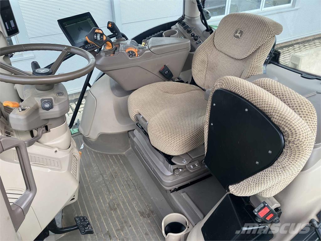 John Deere 6R 130 Трактори