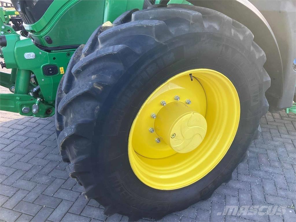 John Deere 6R 155 Трактори