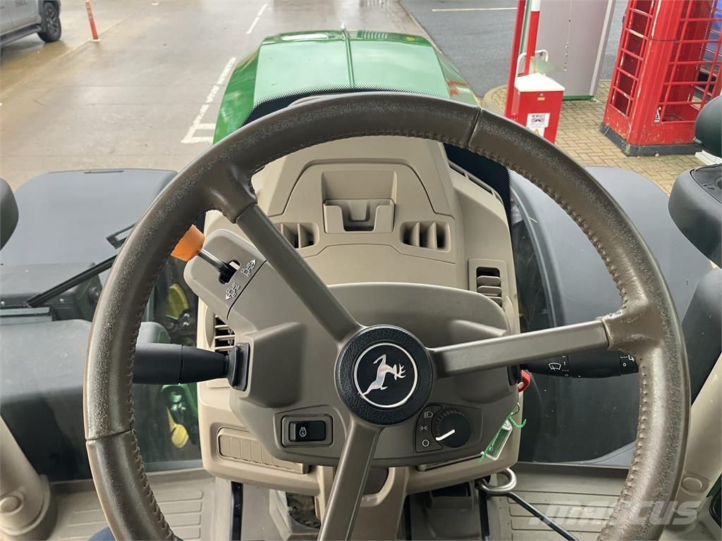 John Deere 6R 215 Трактори