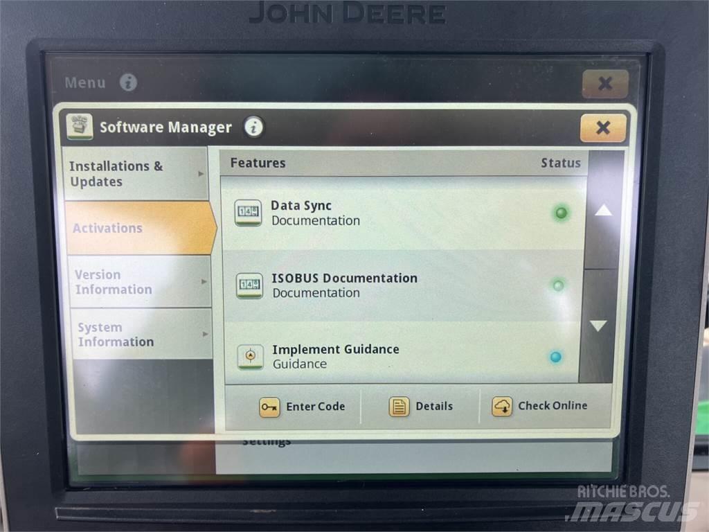 John Deere 6R 215 Трактори
