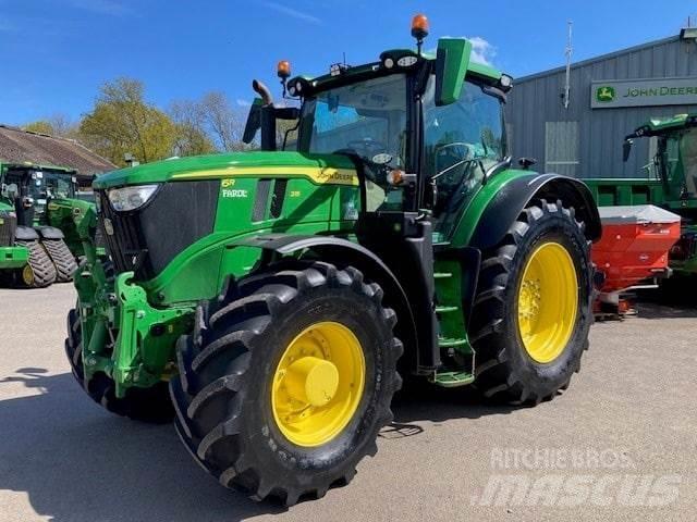 John Deere 6R 215 Трактори