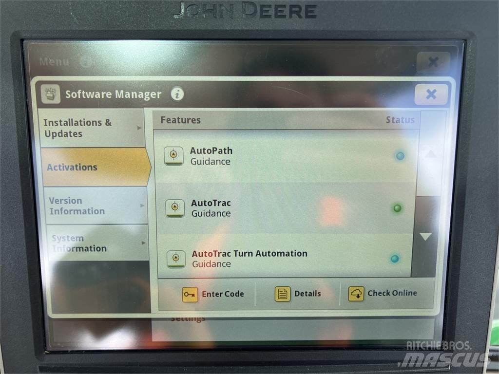 John Deere 6R 215 Трактори