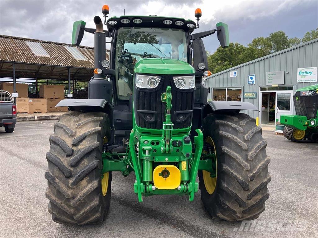 John Deere 6R 250 Трактори