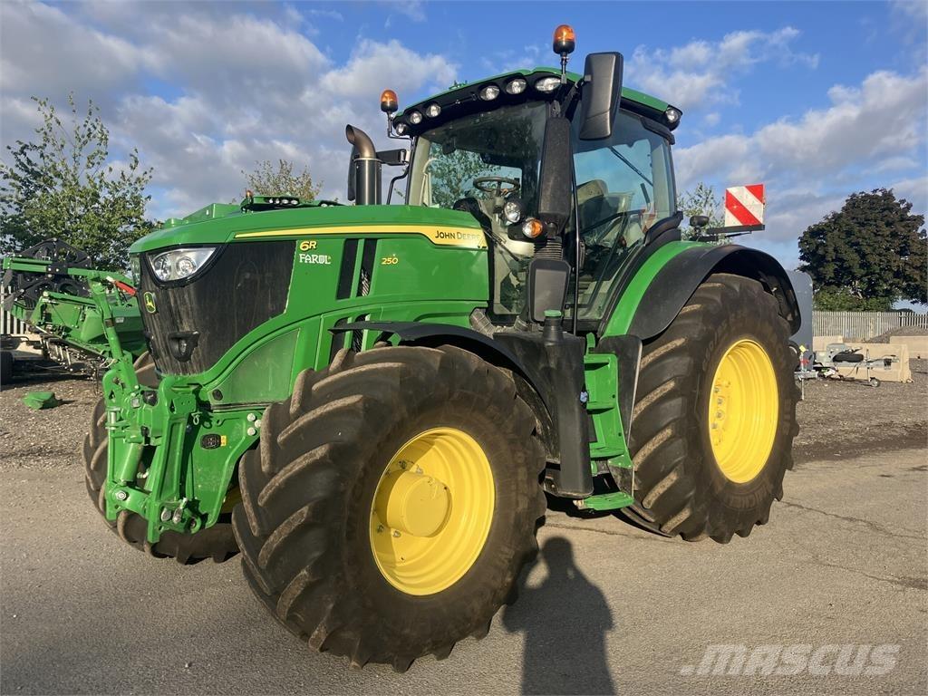 John Deere 6R 250 Трактори