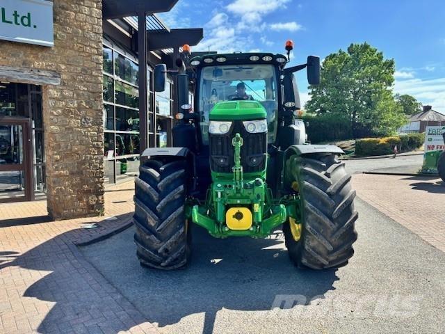 John Deere 6R 250 Трактори