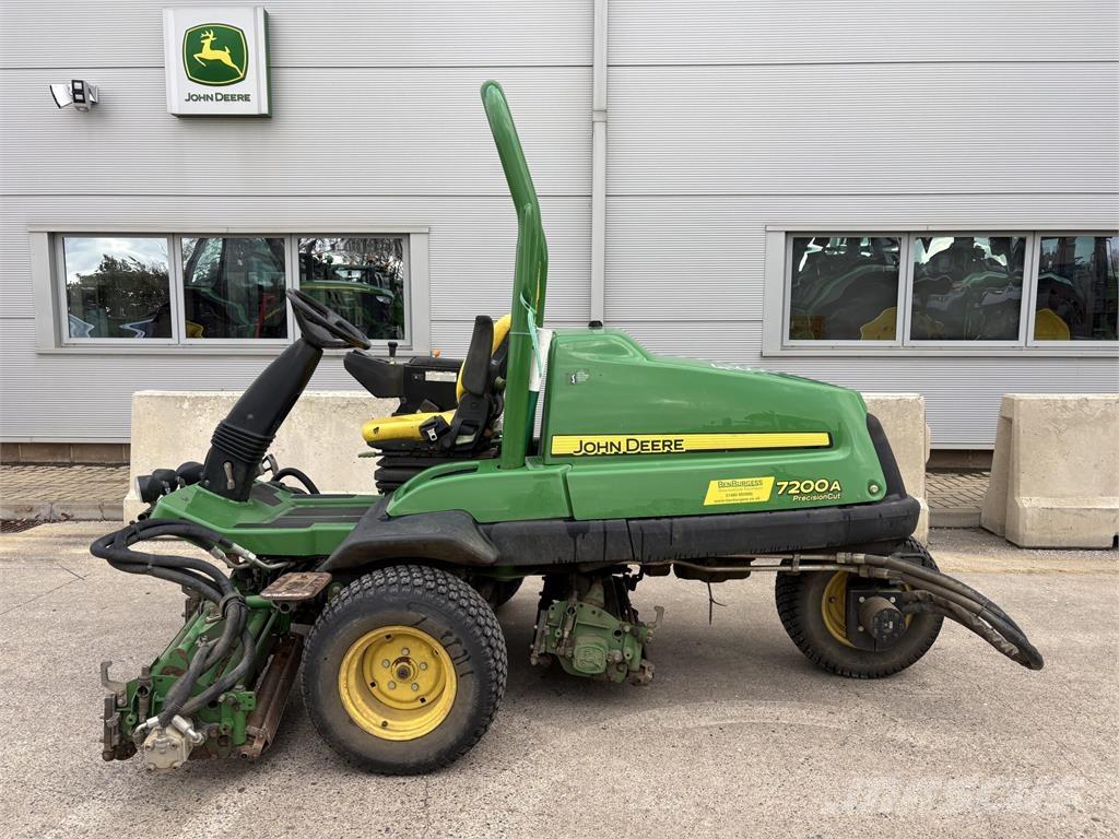 John Deere 7200A Бутащи се косачки
