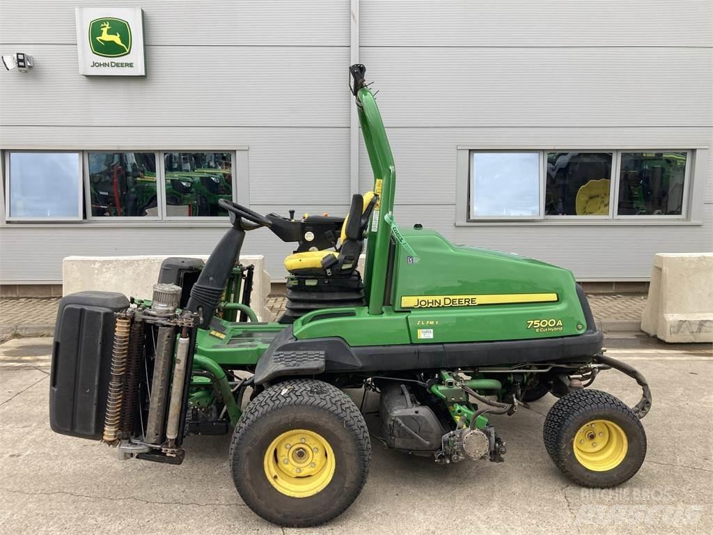 John Deere 7500AE Бутащи се косачки