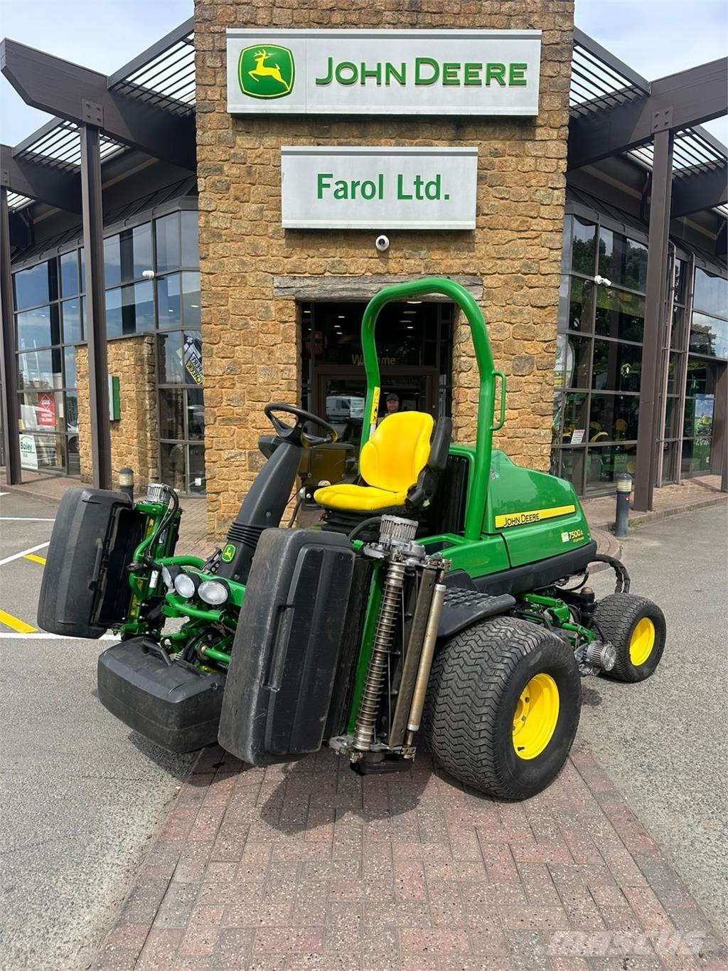 John Deere 7500AE Бутащи се косачки