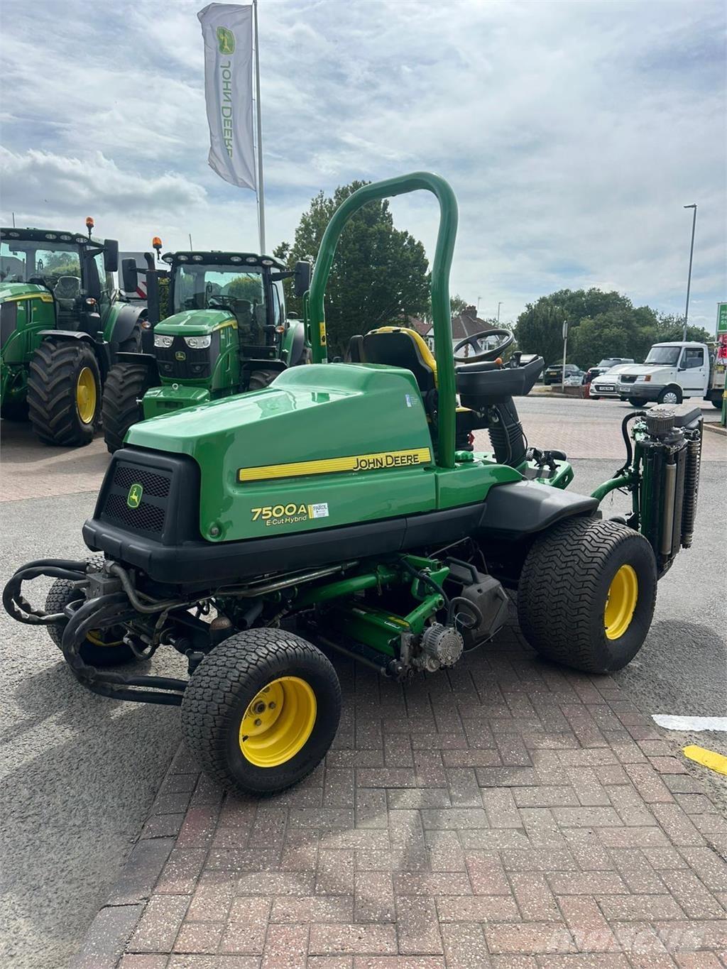 John Deere 7500AE Бутащи се косачки