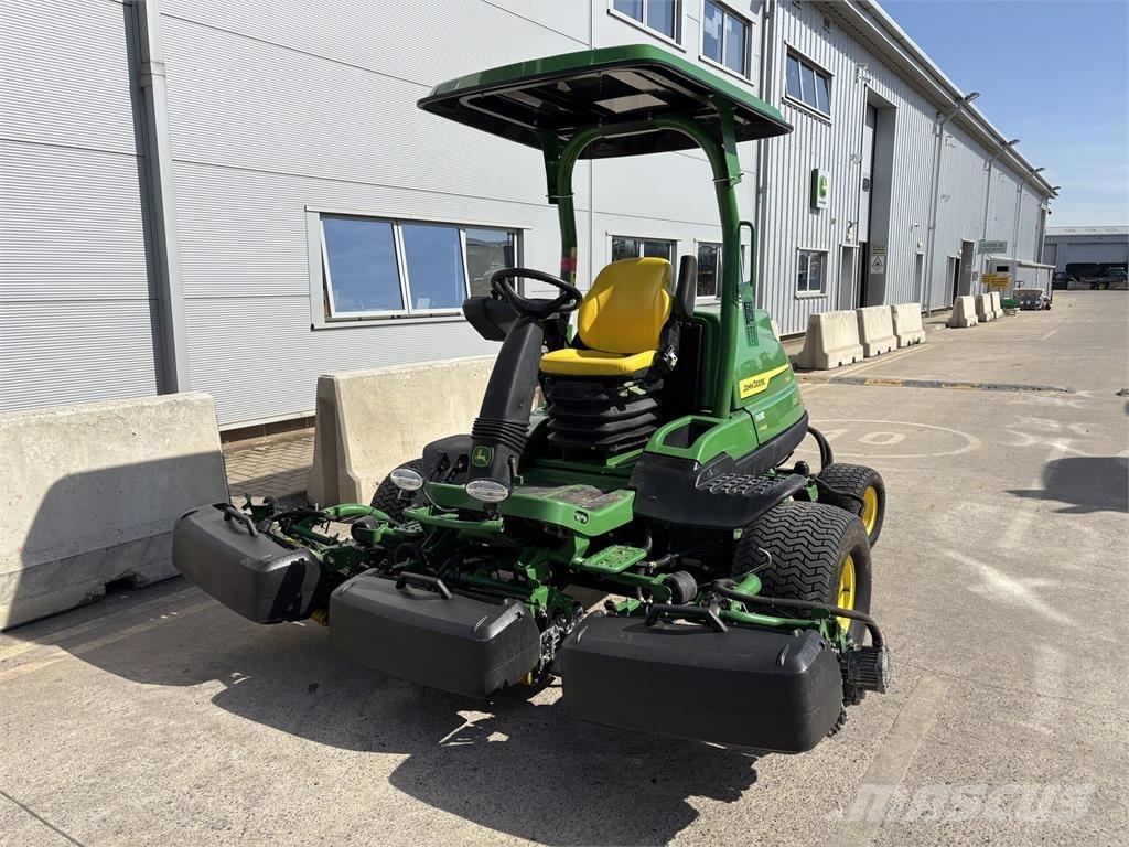 John Deere 7500AE Бутащи се косачки