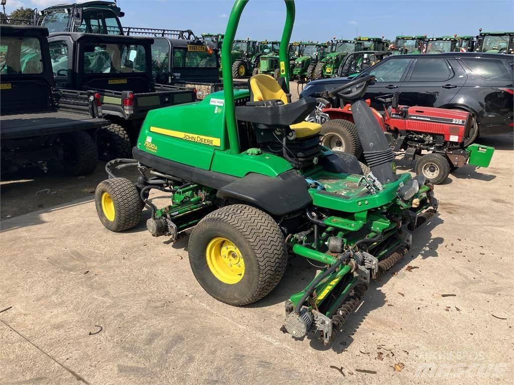 John Deere 7500AE Бутащи се косачки