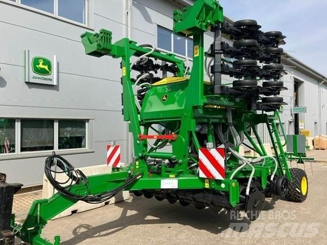 John Deere 750A Редосеялки