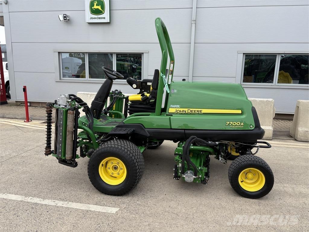 John Deere 7700A Бутащи се косачки