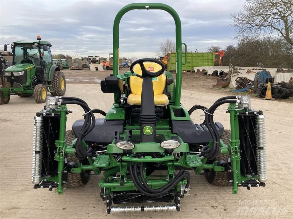 John Deere 7700A Бутащи се косачки
