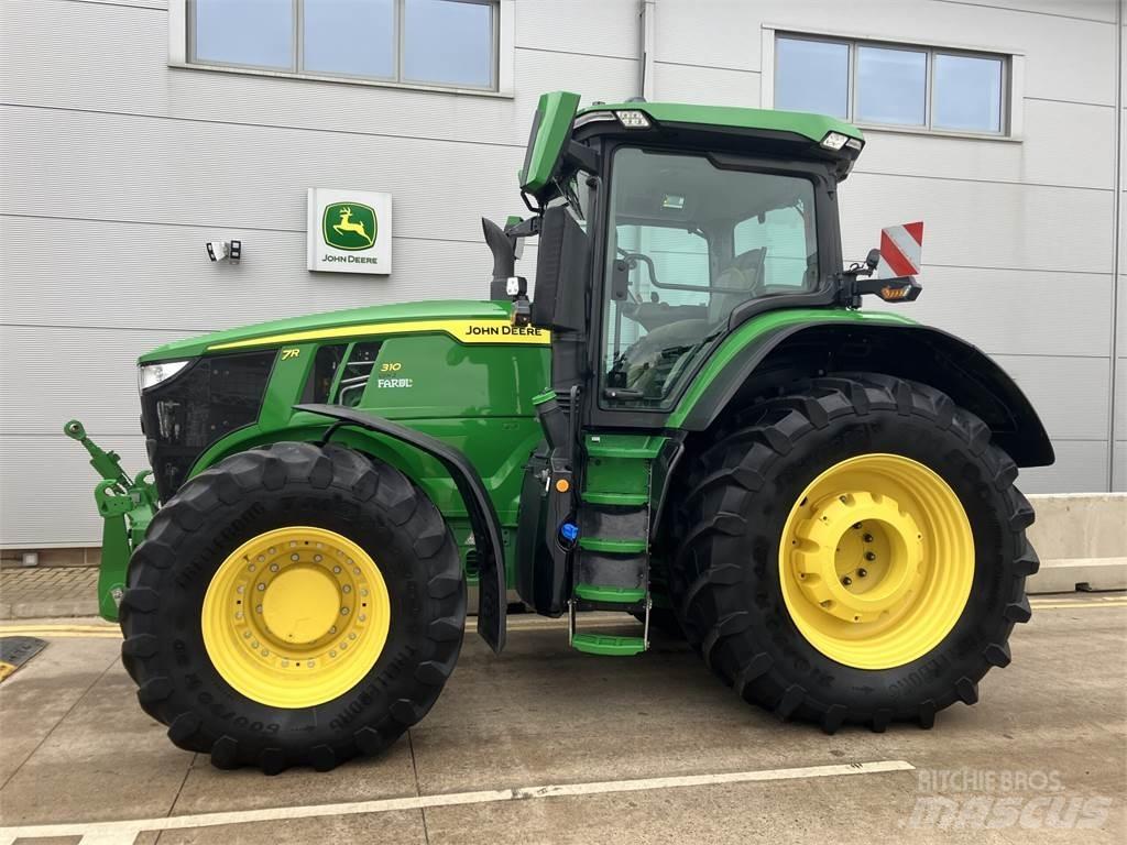 John Deere 7R 310 Трактори