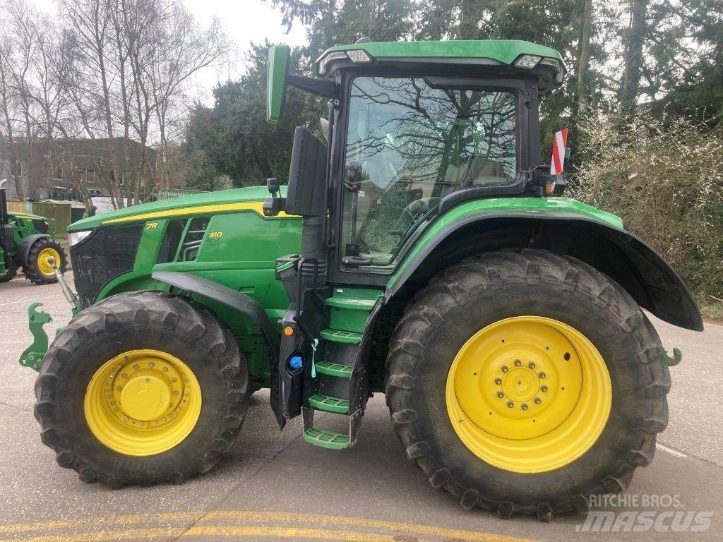 John Deere 7R 310 Трактори