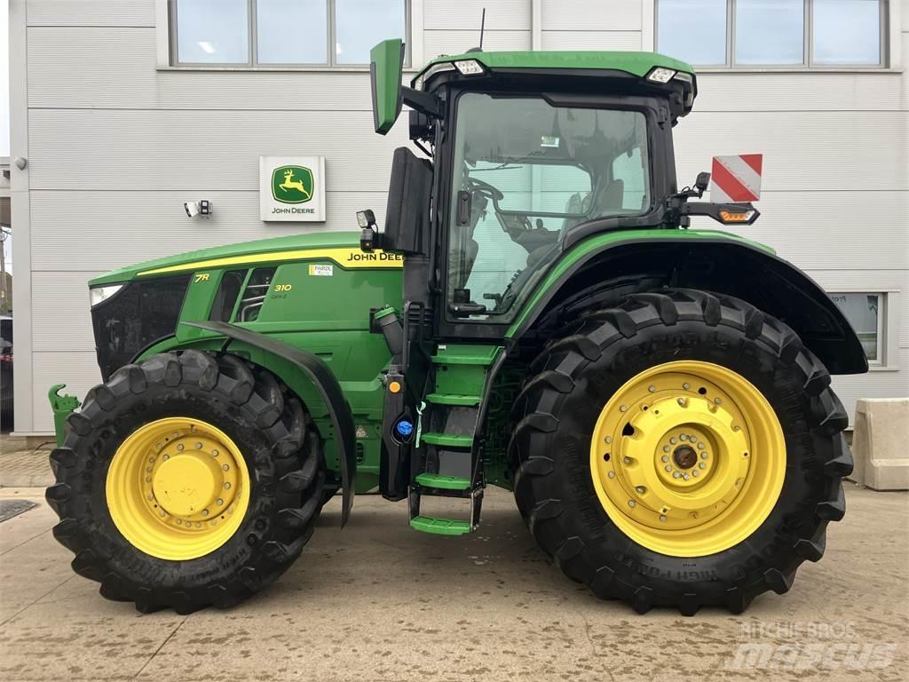 John Deere 7R 310 Трактори