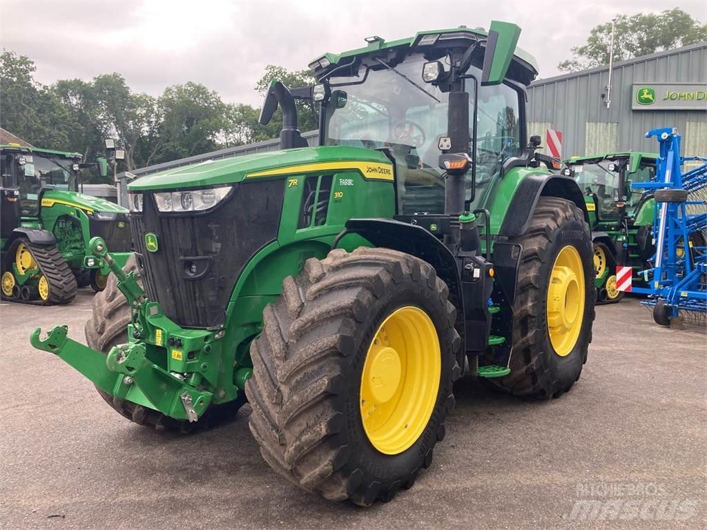 John Deere 7R 310 Трактори