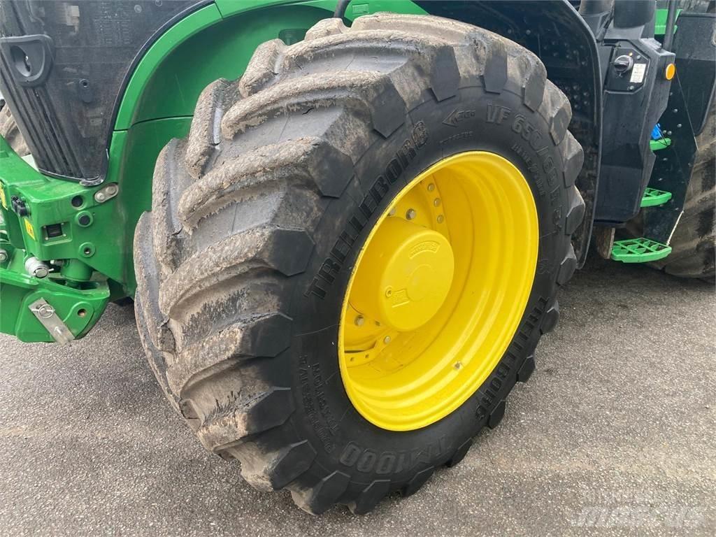 John Deere 7R 310 Трактори