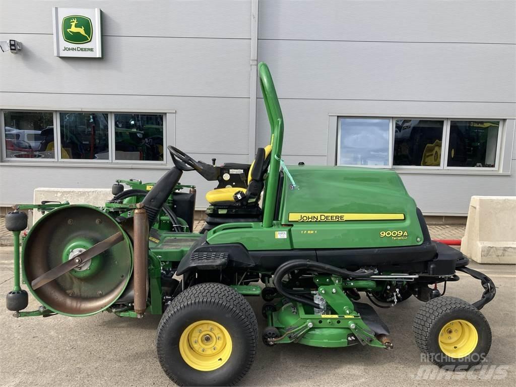 John Deere 9009A Бутащи се косачки