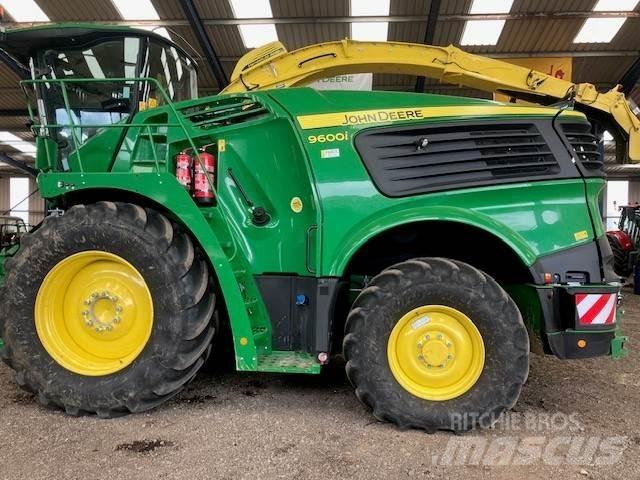 John Deere 9600 Самоходни фуражири