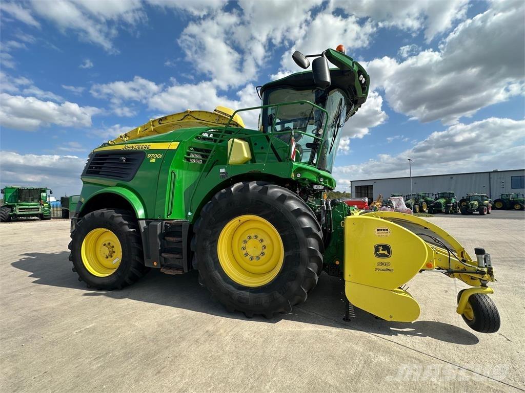 John Deere 9700i Самоходни фуражири