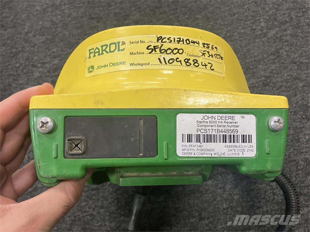 John Deere SF6000 Машини за прецизно сеене