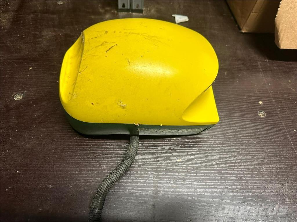 John Deere SF6000 Машини за прецизно сеене