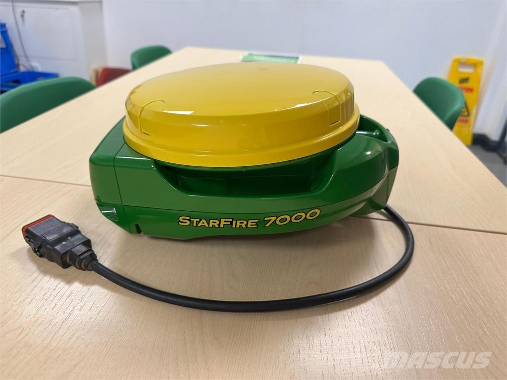 John Deere SF7000 Машини за прецизно сеене