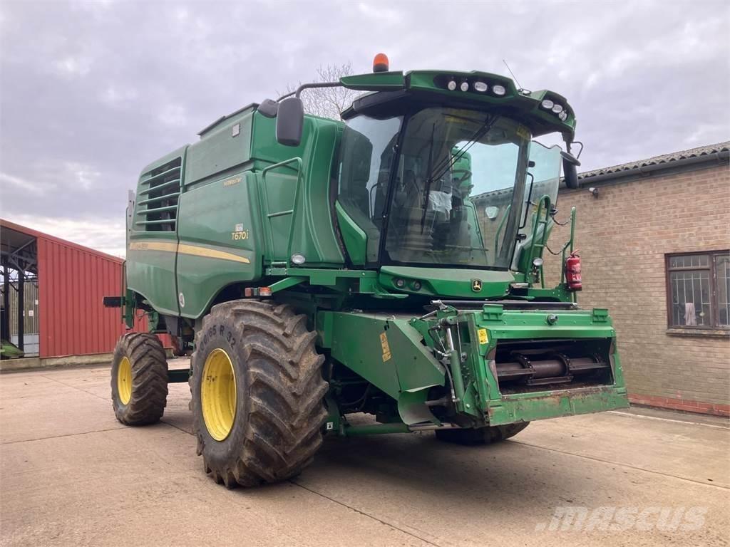 John Deere T670 HM Комбайни