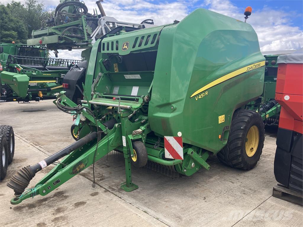 John Deere V451R Гребла и сенообръщачки