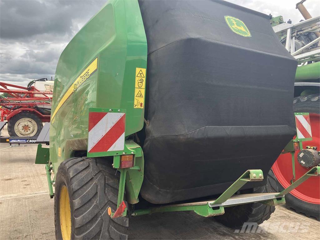 John Deere V451R Гребла и сенообръщачки