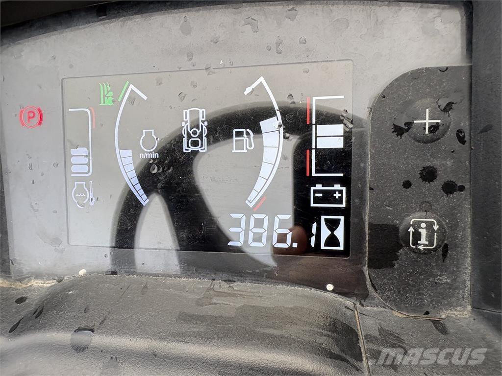 John Deere X940 Тракторни косачки