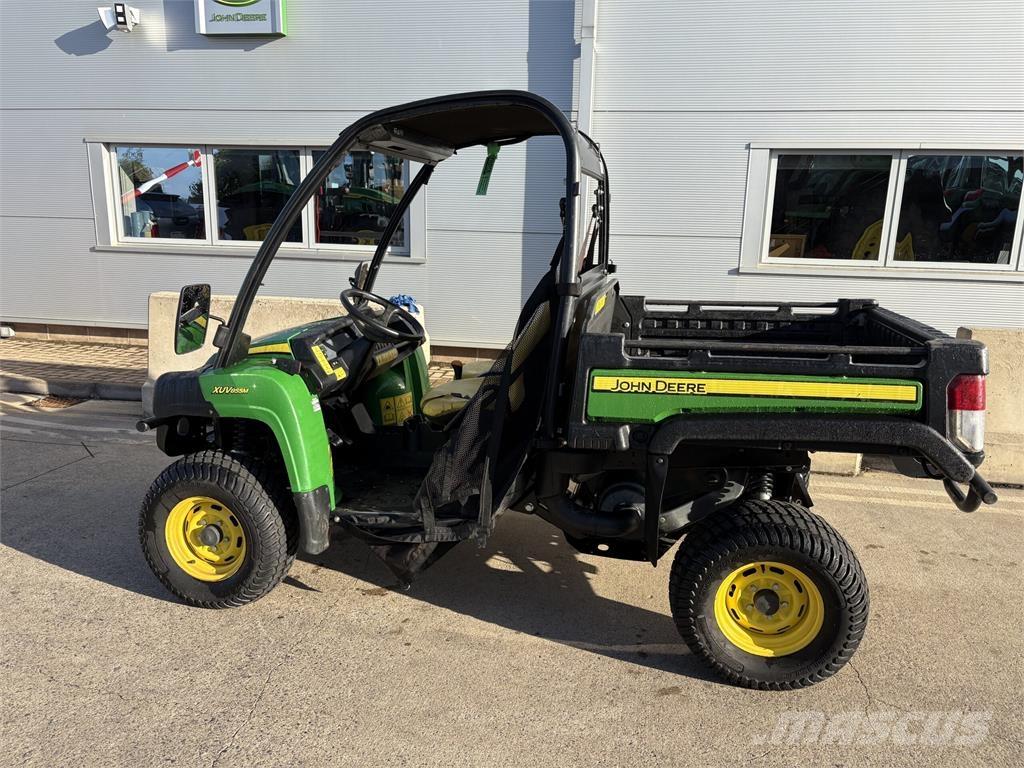 John Deere XUV855M Комунални съоражения