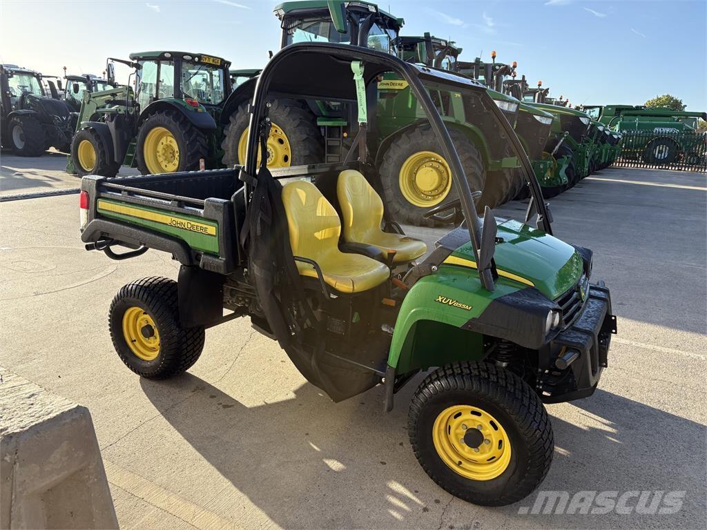 John Deere XUV855M Комунални съоражения