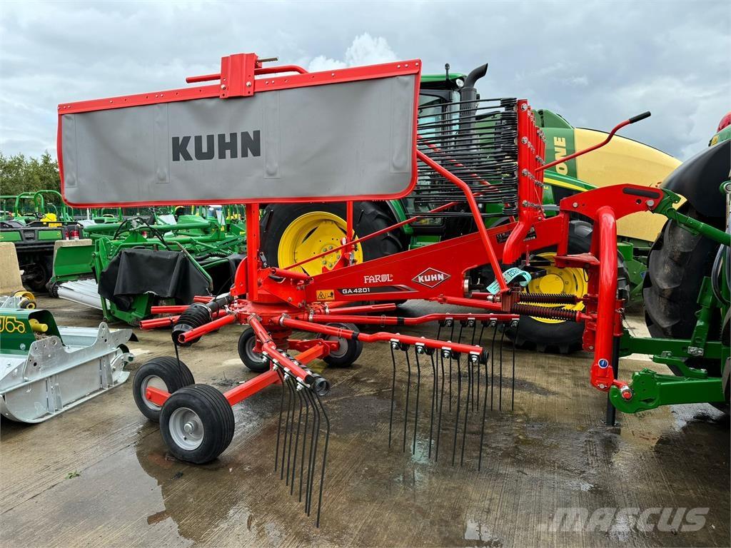 Kuhn GA 4201 Гребла и сенообръщачки