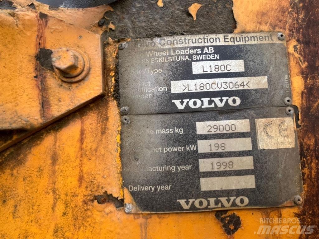 Volvo L180c Колесни товарачи