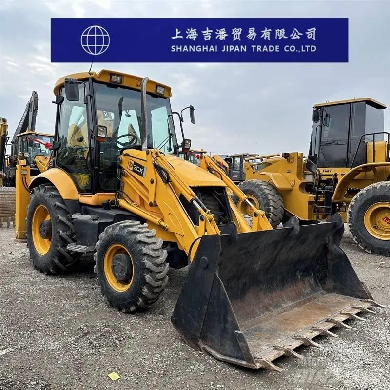 JCB 3 CX Колесни товарачи