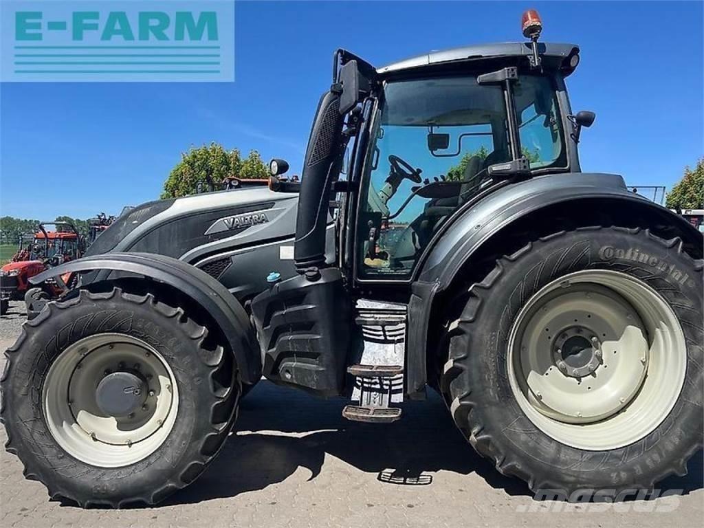 Valtra t174es Трактори