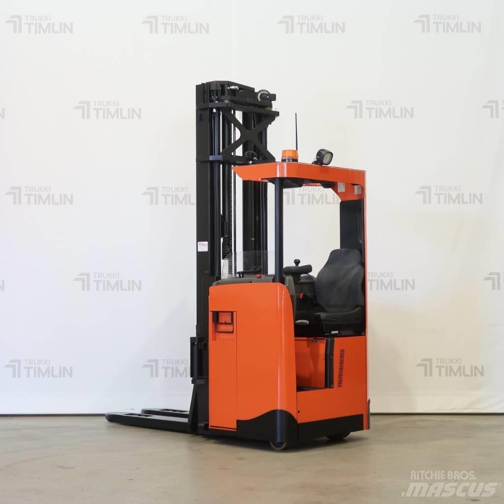 BT SRE160L Самоходни товарачи
