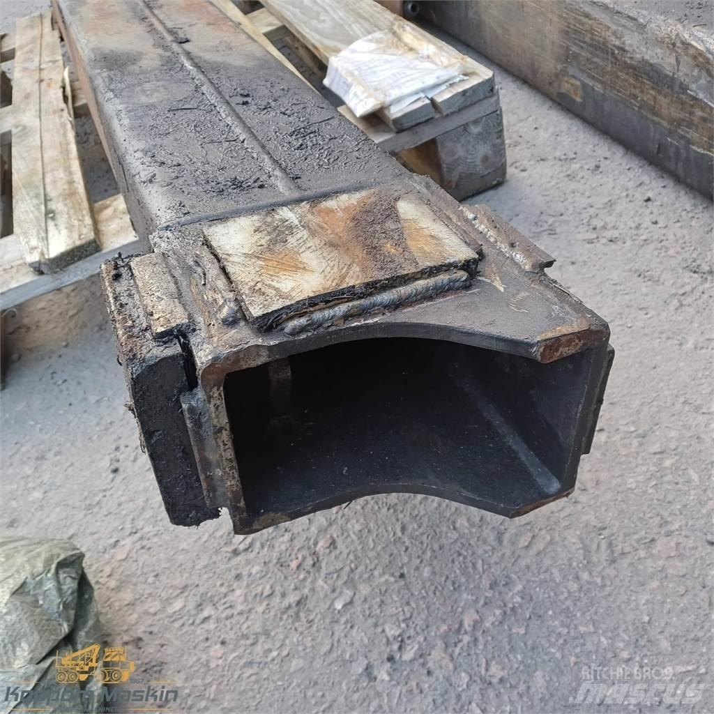 Loglift 111 Претоварващи кранове